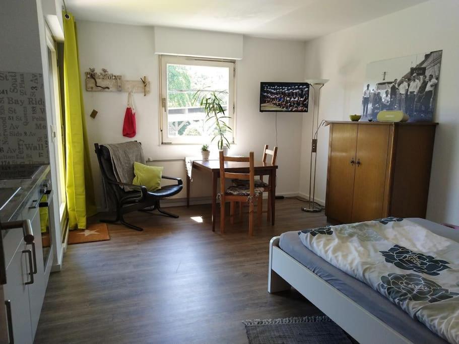 Fewo Clemens - Wohnkueche + 2 Schlafraeume + Bad + Terrasse Hamm  Exteriör bild